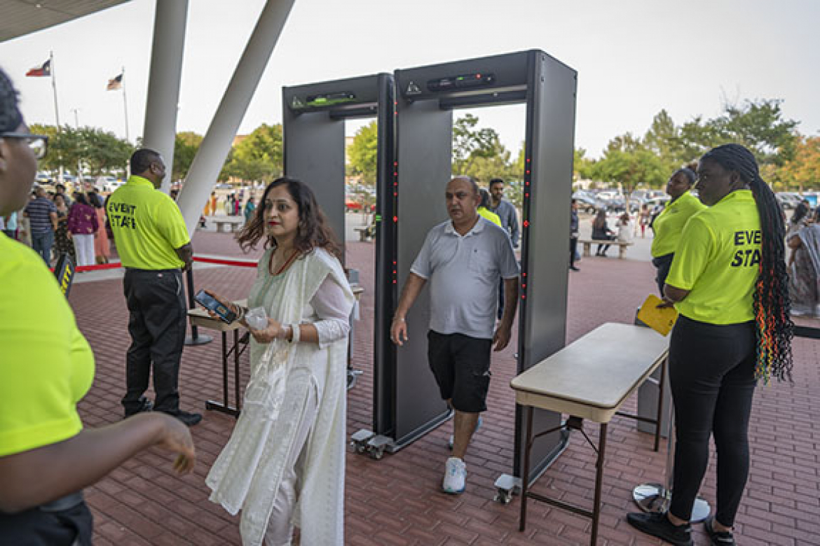 Does Titanium Set Off Metal Detectors Detection Capabilities